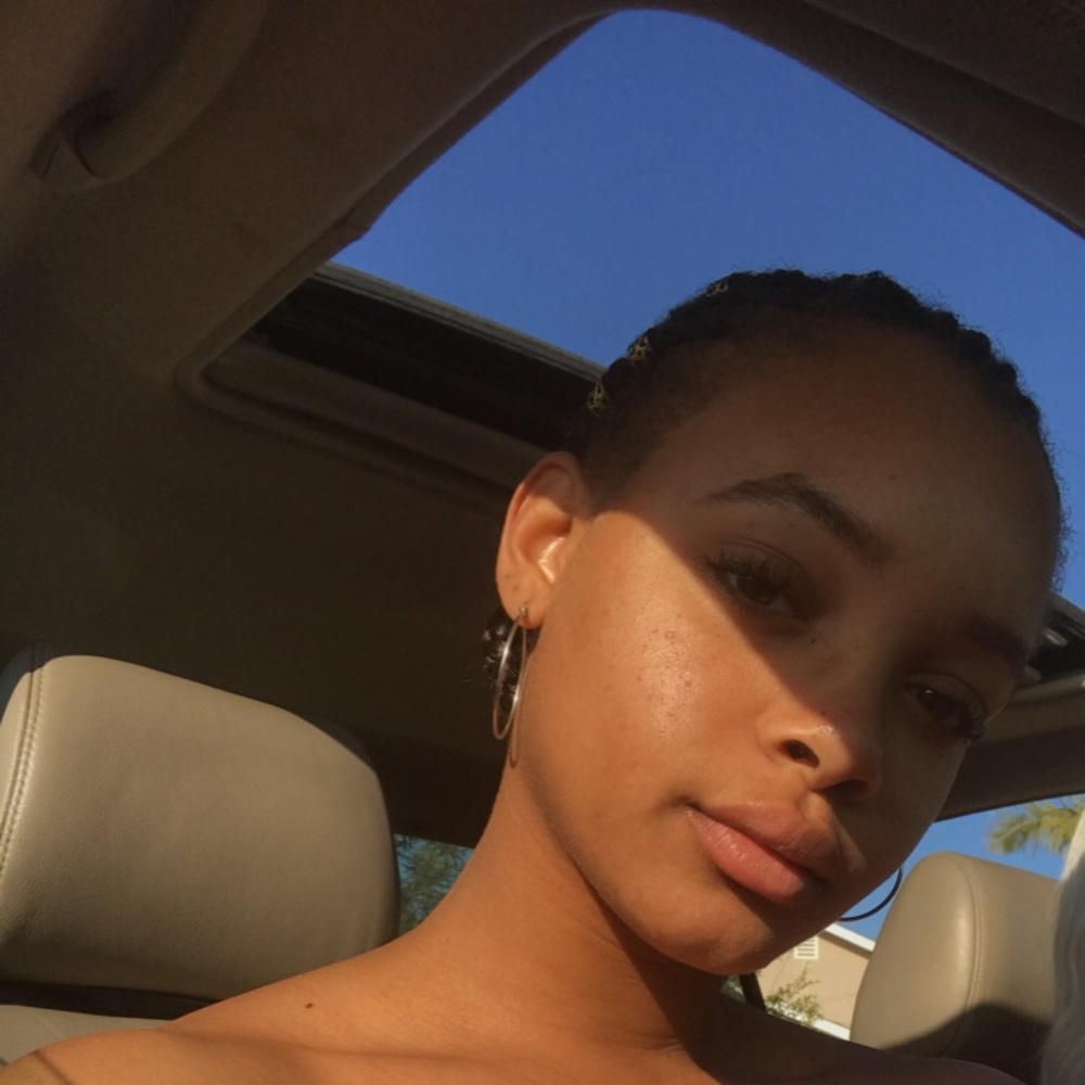 Meet your Posher, Makyla
